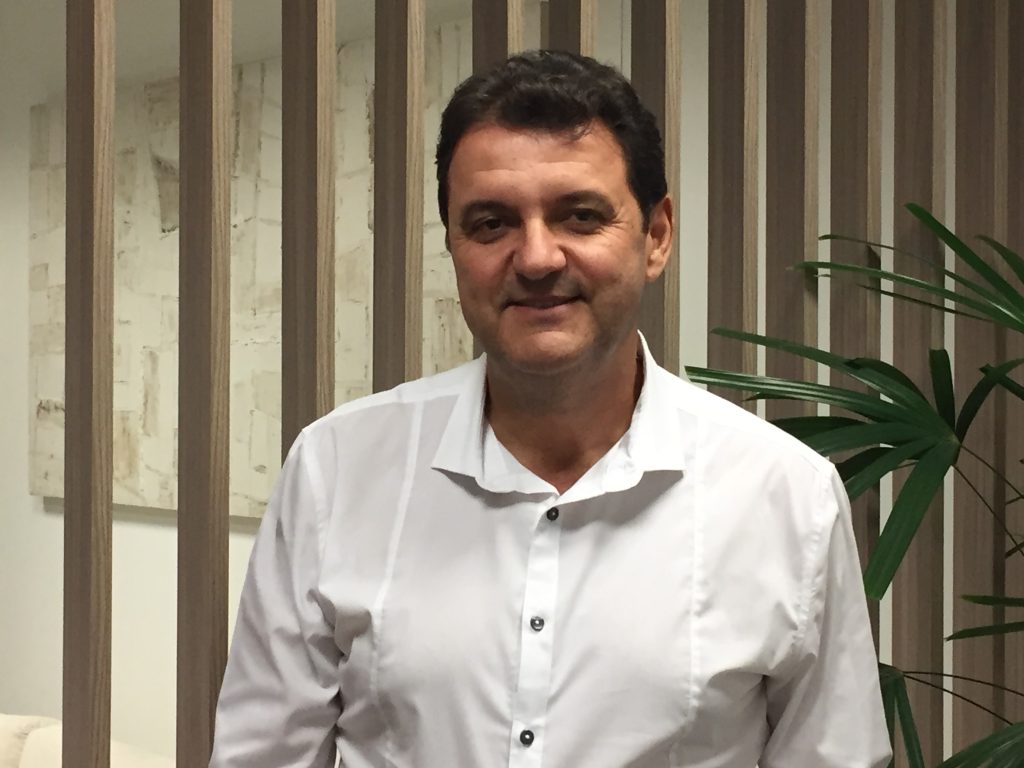 José Maurício Caldeira, da Asperbras, anuncia três condomínios em São Paulo e Mato Grosso do Sul, o que mostra aquecimento do mercado imobiliário