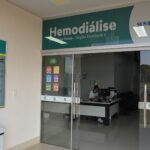 A Policlínica Estadual da Região Nordeste - Posse oferece hemodiálise através do SUS, unidade gerida pelo Instituto de Medicina, Estudos e Desenvolvimento - IMED