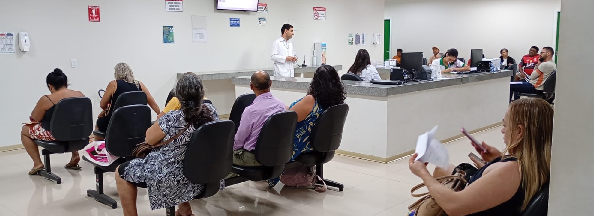 Policlínica Estadual do Entorno de Formosa orienta sobre o câncer de próstata durante palestra educativa