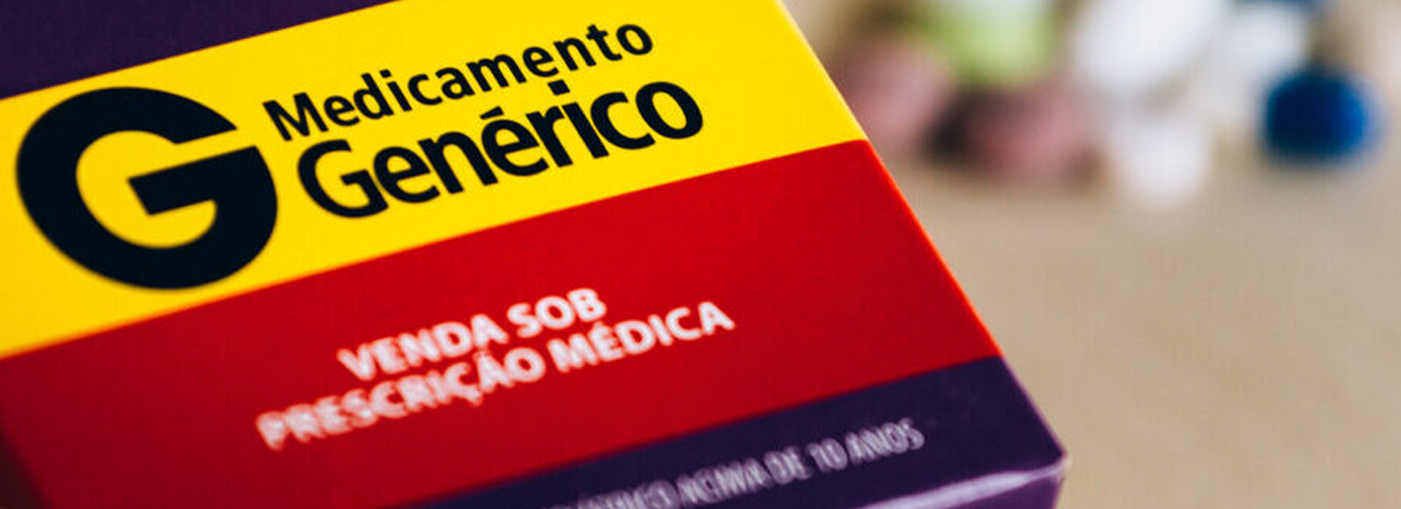 Os medicamentos genéricos representam uma alternativa confiável no Brasil, ampliando o acesso à saúde. No Hospital Estadual de Trindade (HETRIN), a equipe de farmácia reforça sua segurança e eficácia a preços acessíveis.